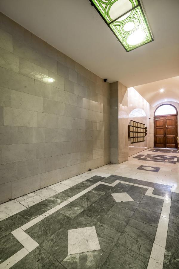 Central Premier Apartment Budapeşte Dış mekan fotoğraf
