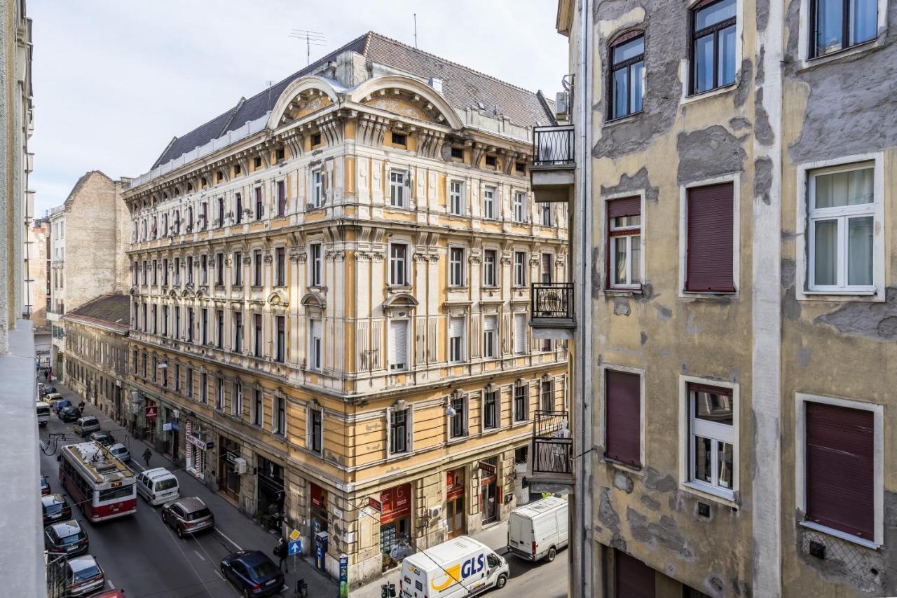 Central Premier Apartment Budapeşte Dış mekan fotoğraf